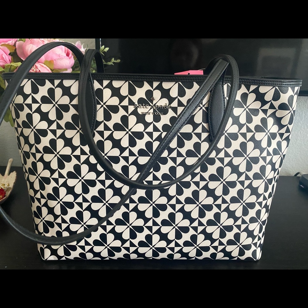 New w/ Tag Kate Spade Tote